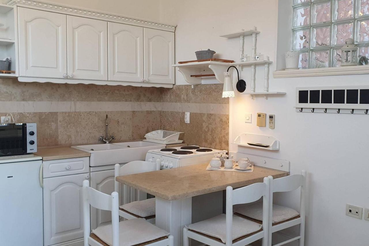 Family Friendly Apartments With A Swimming Pool Lovran, Opatija - 14178 Екстериор снимка