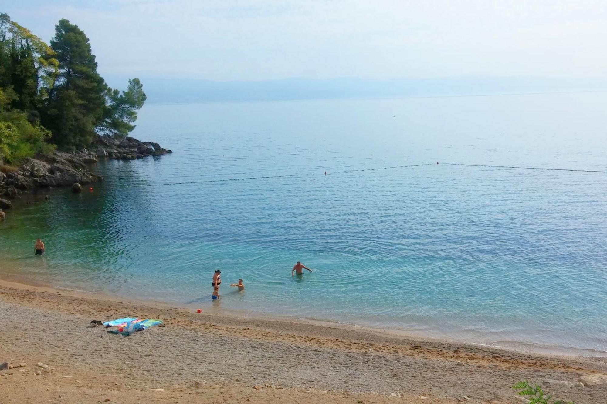 Family Friendly Apartments With A Swimming Pool Lovran, Opatija - 14178 Екстериор снимка